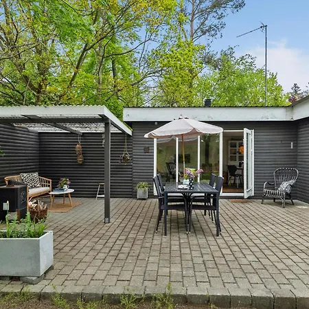 2 Bedroom Cozy In Casa de Férias Hadsund